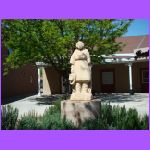 Statue.jpg